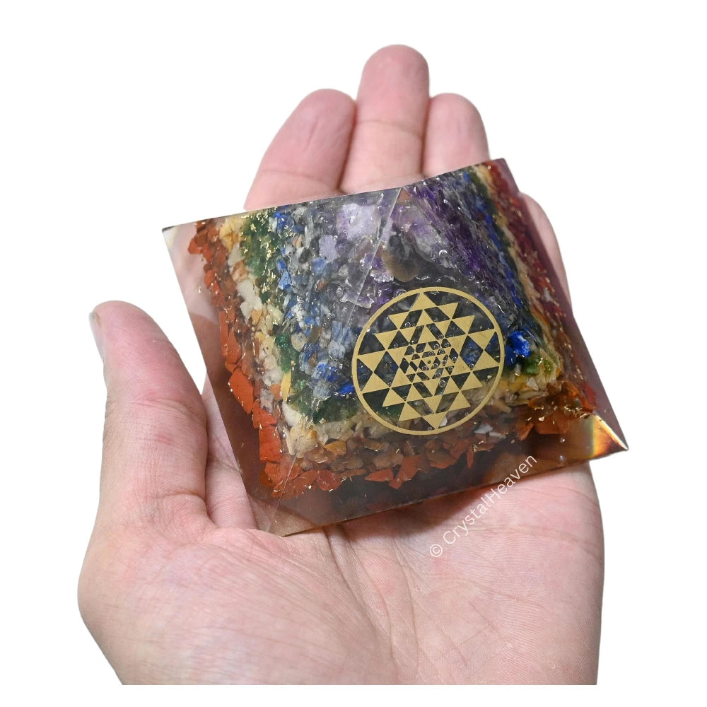 7 Chakra Orgone Pyramid (Round Shriyantra)