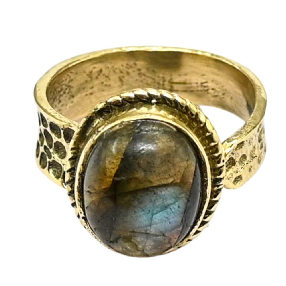 Labradorite Ring (Gold/Oval)