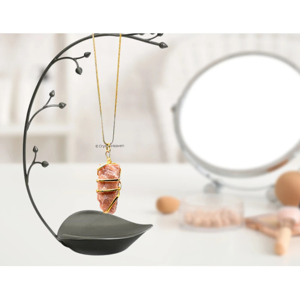 Peach Moonstone Necklace - Raw Crystal (Gold)