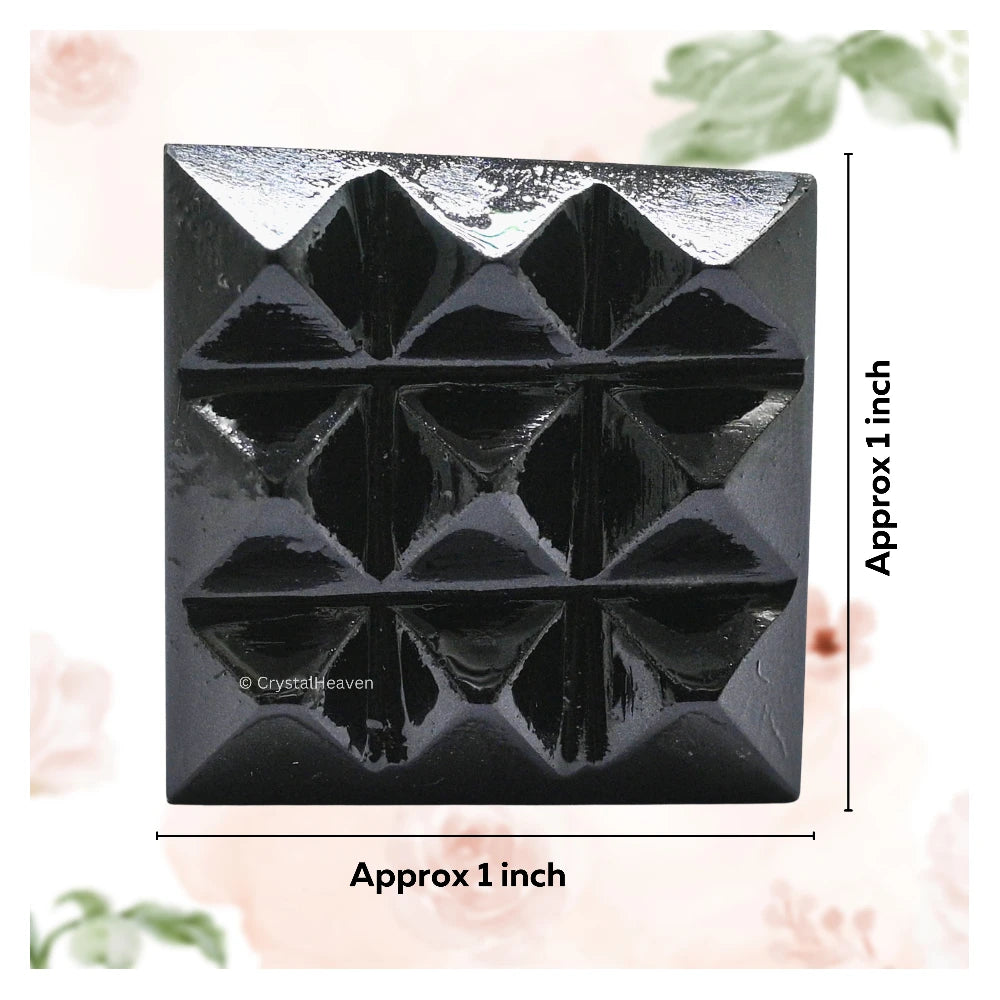 Black Obsidian 9 Pyramid Plate