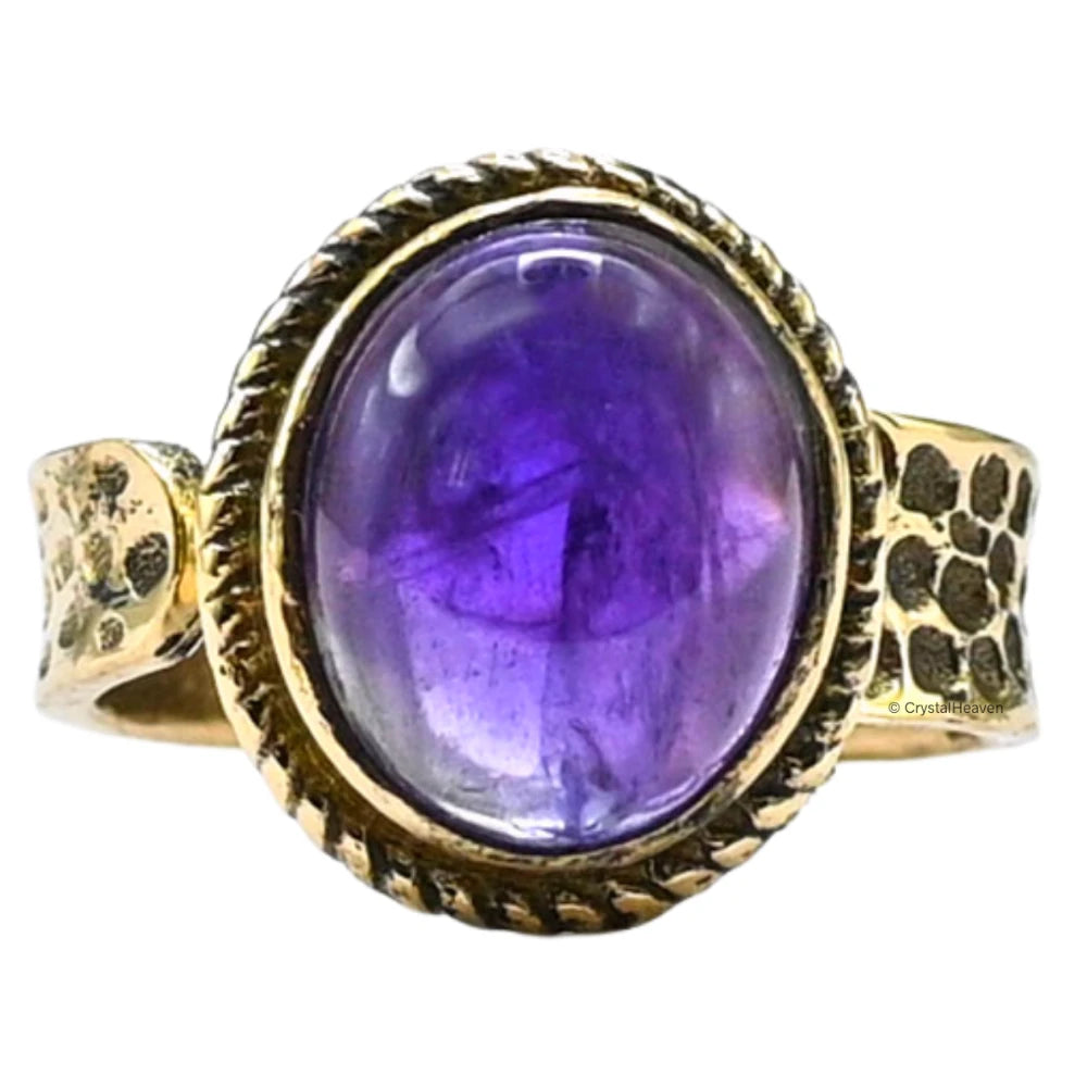 Amethyst Ring (Gold/Oval)