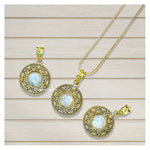 Rainbow Moonstone Bead Pendant Necklace (Gold)