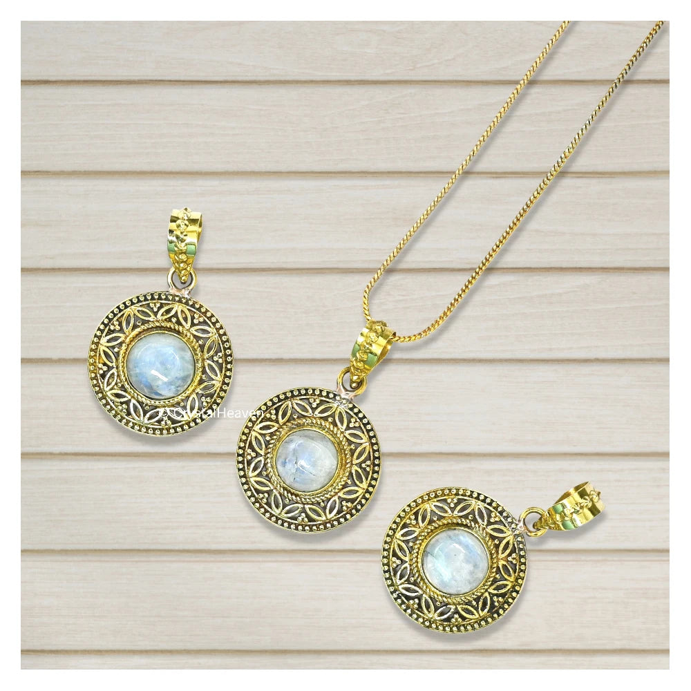 Rainbow Moonstone Bead Pendant Necklace (Gold)