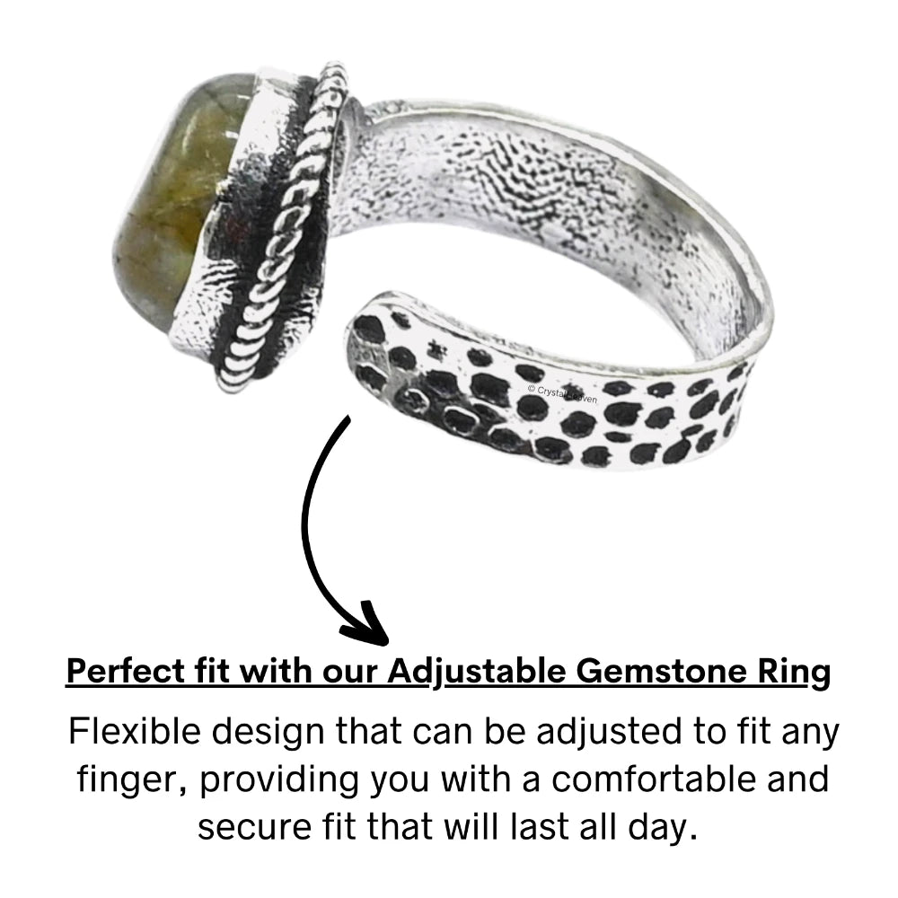 Labradorite Ring (Silver/Oval)