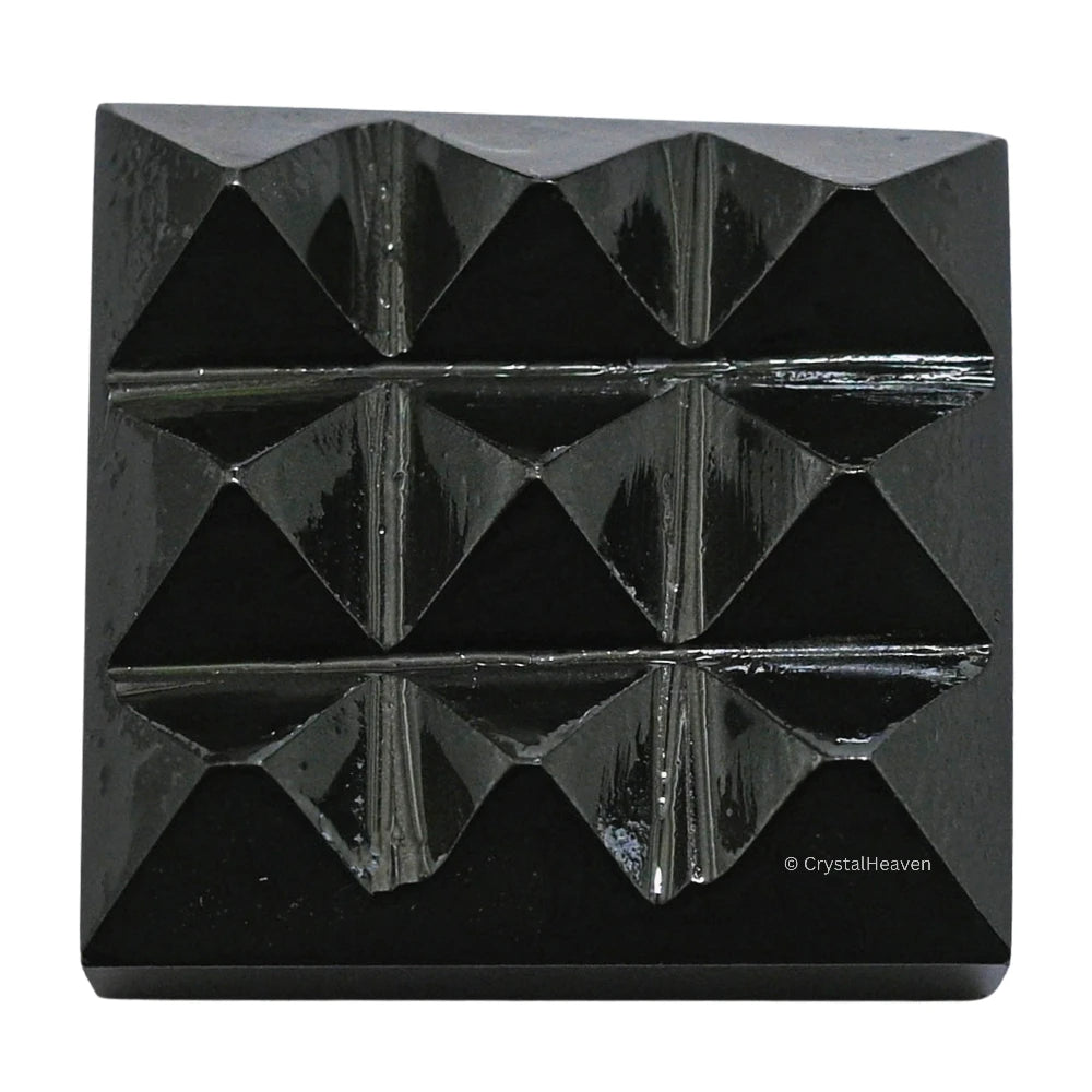 Black Obsidian 9 Pyramid Plate