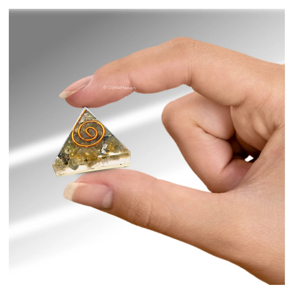 Labradorite Orgone Pyramid - 30mm