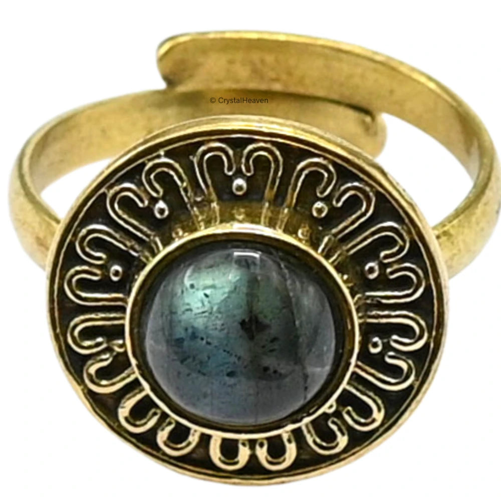 Labradorite Ring (Gold/Round)