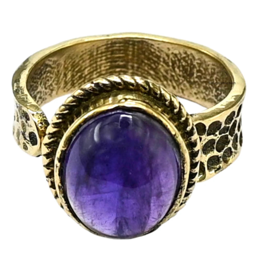Amethyst Ring (Gold/Oval)