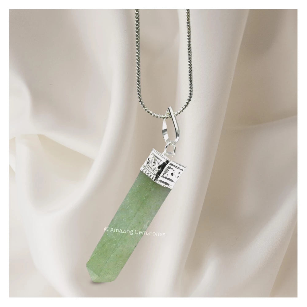 Light Green Aventurine Necklace - Pencil Point (Silver)
