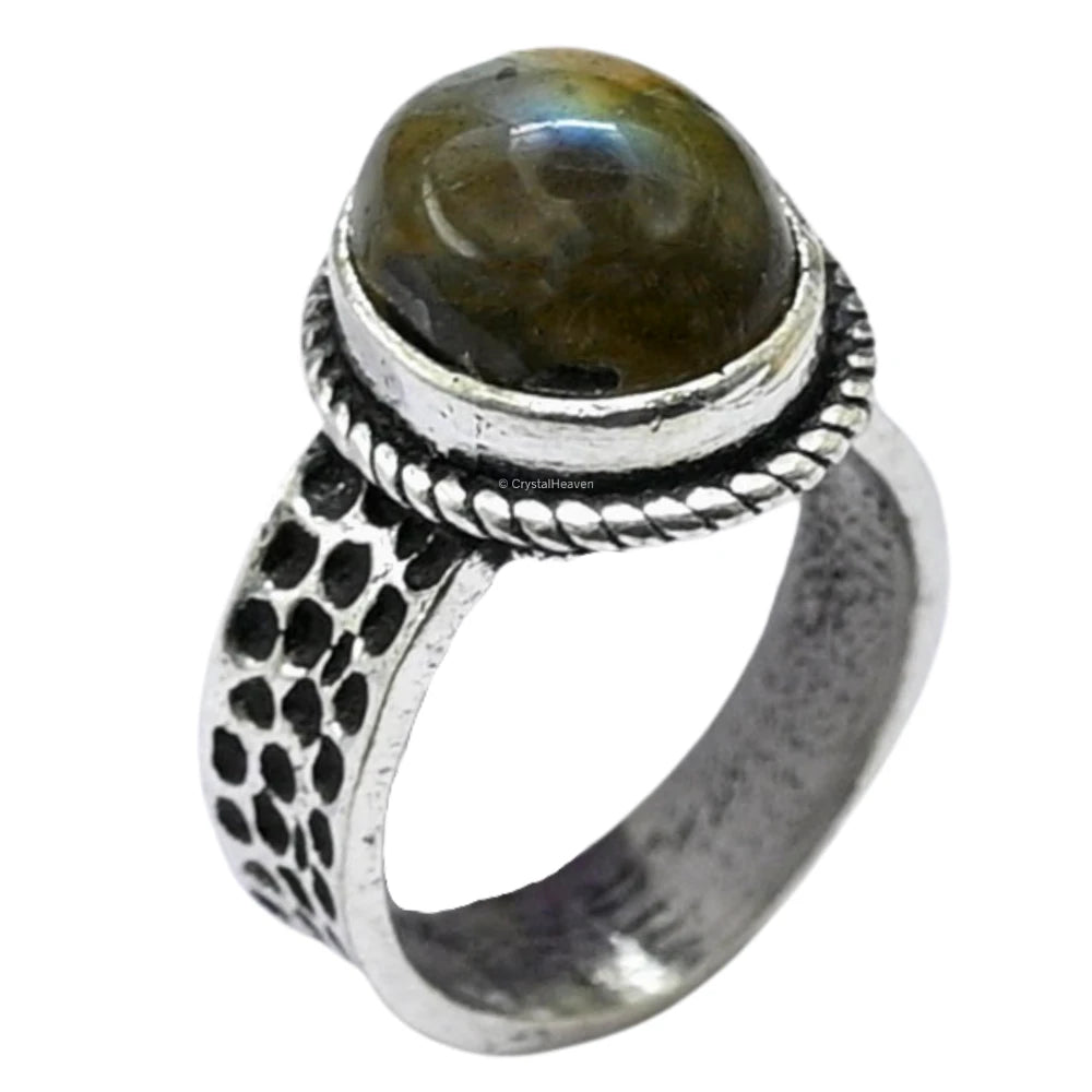 Labradorite Ring (Silver/Oval)