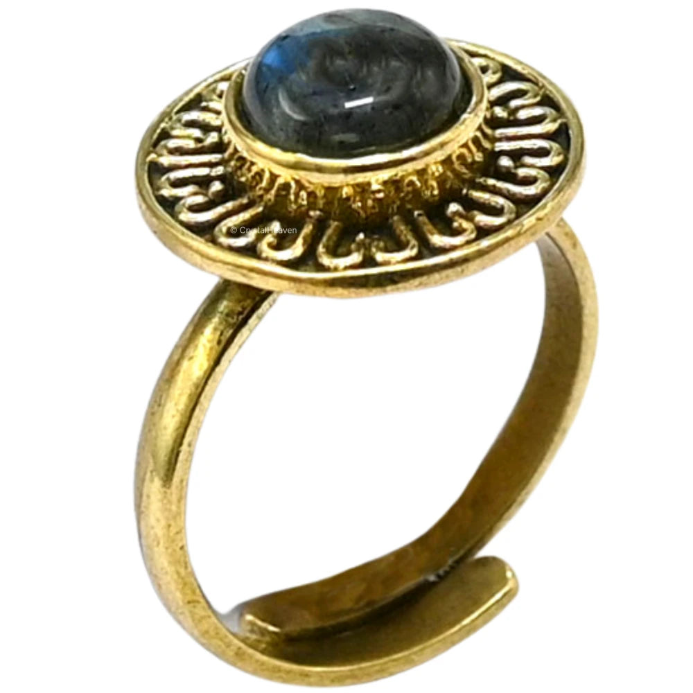Labradorite Ring (Gold/Round)