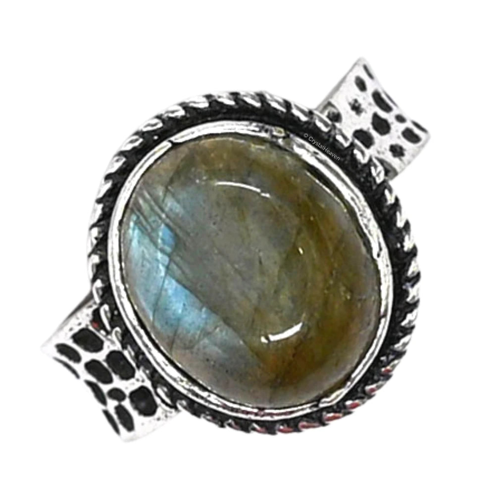 Labradorite Ring (Silver/Oval)